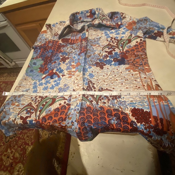 Retro Button Down, Large Collar, Vintage Look By Ship n' Shore - 18 - Picture 11 of 14